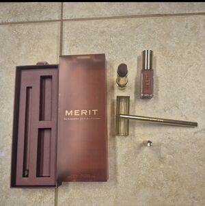 MERIT THE ARCHIVAL LIP SET SOLD OUT!!! NIB
